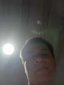 Skinyhot99 webcam