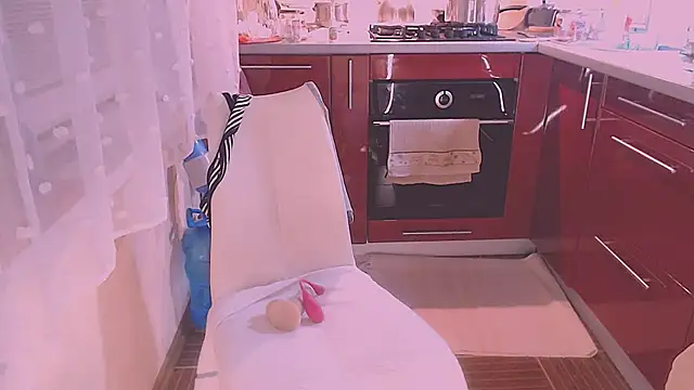 SoftLia live sex cam