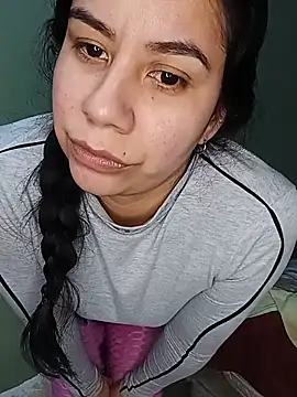 Lucia1002 webcam