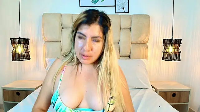 AdharaSmithh webcam