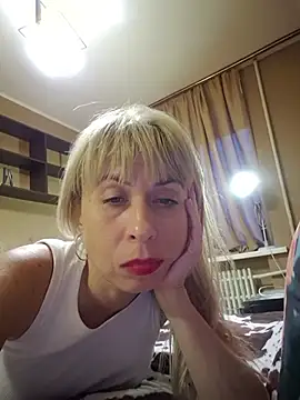 SelinaLovqx webcam