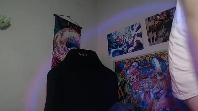 LuciferSantoryu webcam