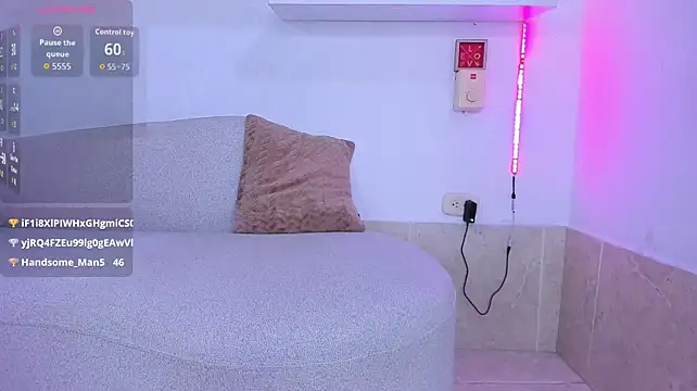 Amira_Alzahra webcam