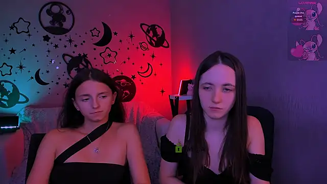 bella_dorn Live Webcam on Stripchat