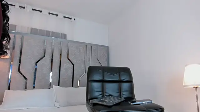 _Saraah webcam