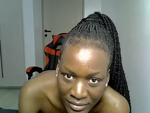 spot_curvy webcam