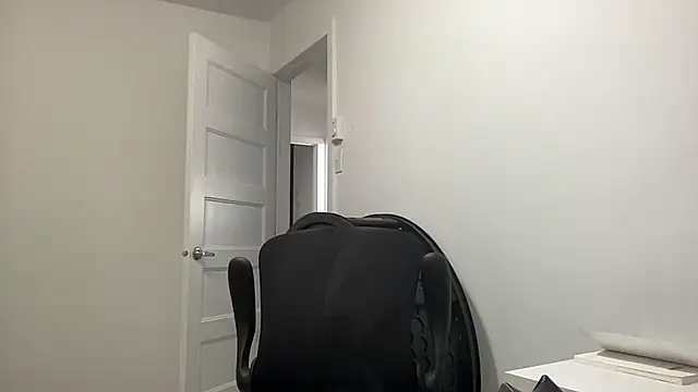 ThickDickMontreal avatar