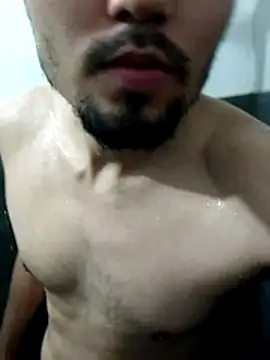 PandaLocko1 live sex cam
