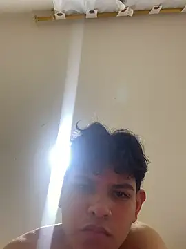 juanma759 (M twink) - Derramar toda mi leche