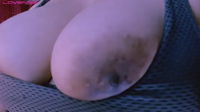 Honey_Lucy1 webcam