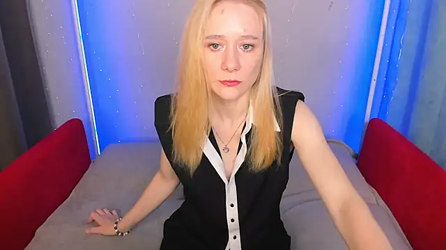 NikaBond webcam