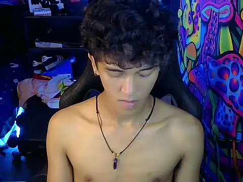 hugekenbigcock webcam