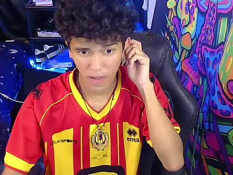 hugekenbigcock webcam
