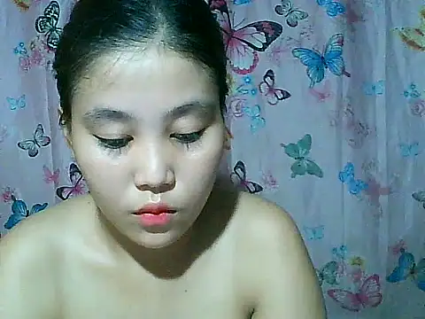 SexyAsianPussy4u webcam