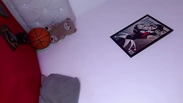 Angel_foxc13 webcam