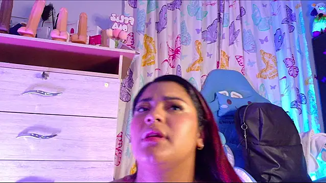 NicolleTaylor live sex cam