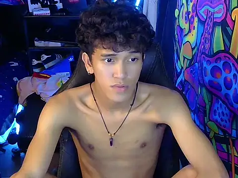 hugekenbigcock webcam