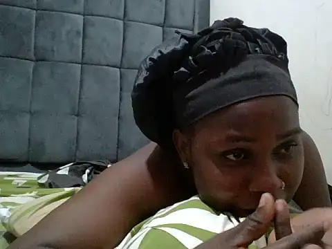 yummyychocolate_ webcam