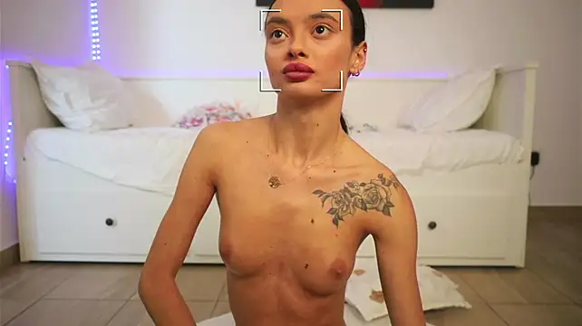 RachelVibes live sex cam