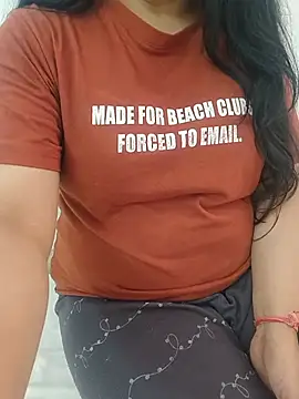 ritika_kushwaha live cam on StripChat