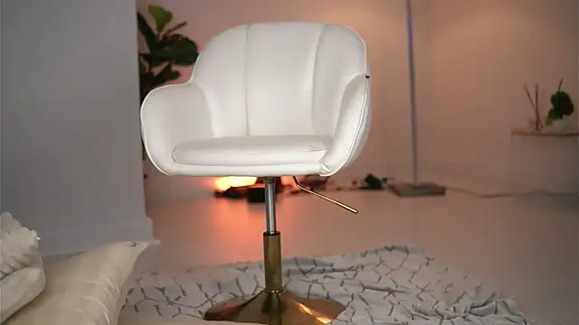 SvveetLuna webcam