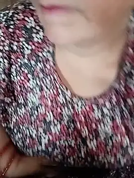 Simran_008 webcam