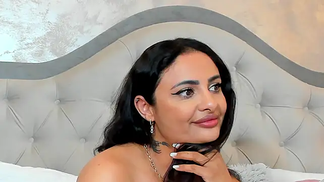 Bianca_Vale webcam