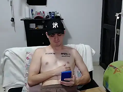 Zac_Efront webcam