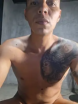 Andrezzz69 webcam
