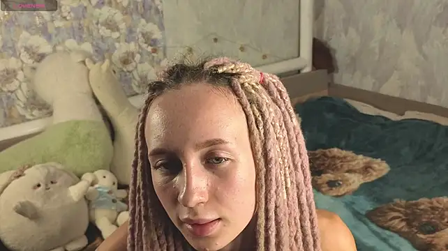 cutest_lucy webcam