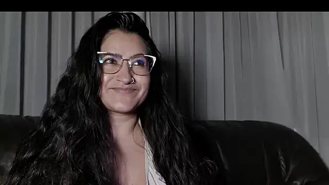 DeesseLuxure webcam