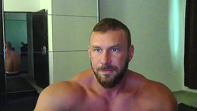 muscularkevin webcam