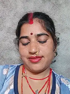 Hot_kamla