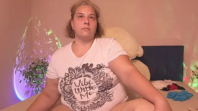 Bbw_Goddes webcam