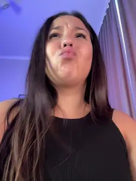 LushBySofa live sex cam