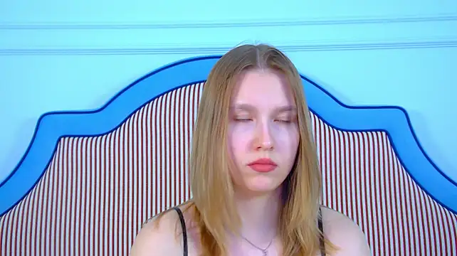 LiliLinn webcam