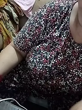 Simran_008 webcam