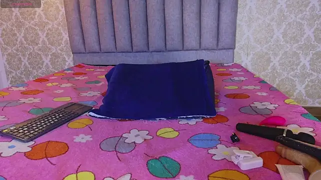 Chloe16_ webcam