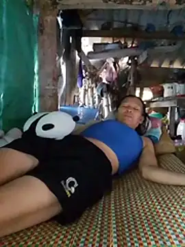Hillary-01 webcam