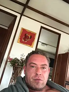 Pierre98767 webcam