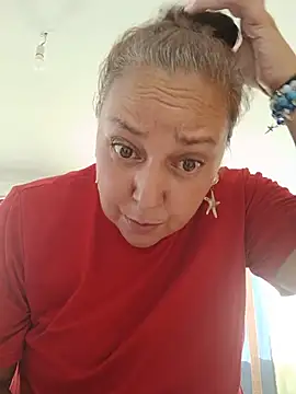 islandwoman webcam