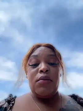 Iam-Sharifa avatar