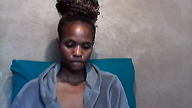 sexybigass31 webcam
