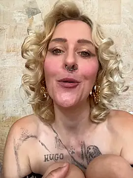 Jolene_Fuego 🤛 free show