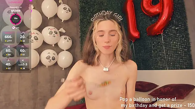 AntonettaTarring 🍯 online sex cam