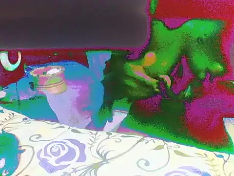 DripDiva webcam