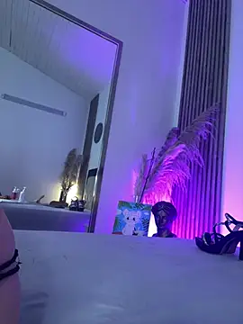 Sia_Foxx01 webcam