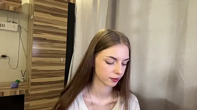 Mia_meowt webcam