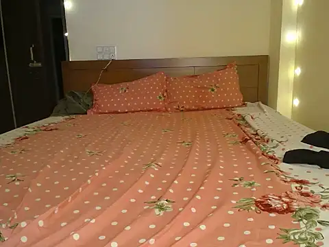 Allie___ webcam