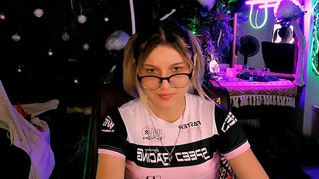 LeslieBloom webcam